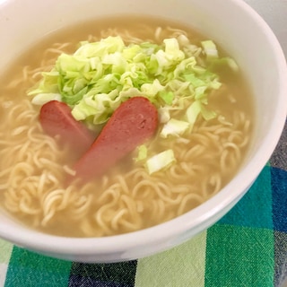 キャベツと焼き豚の塩ラーメン☆